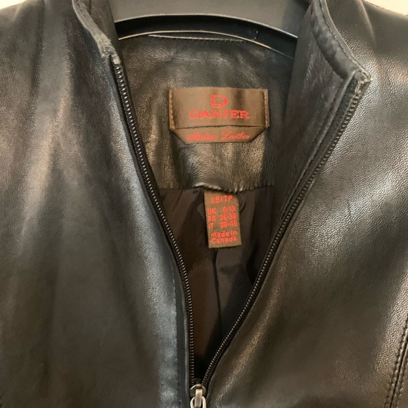 Danier Black Leather Mock-Neck Jacket - Picture 4 of 8